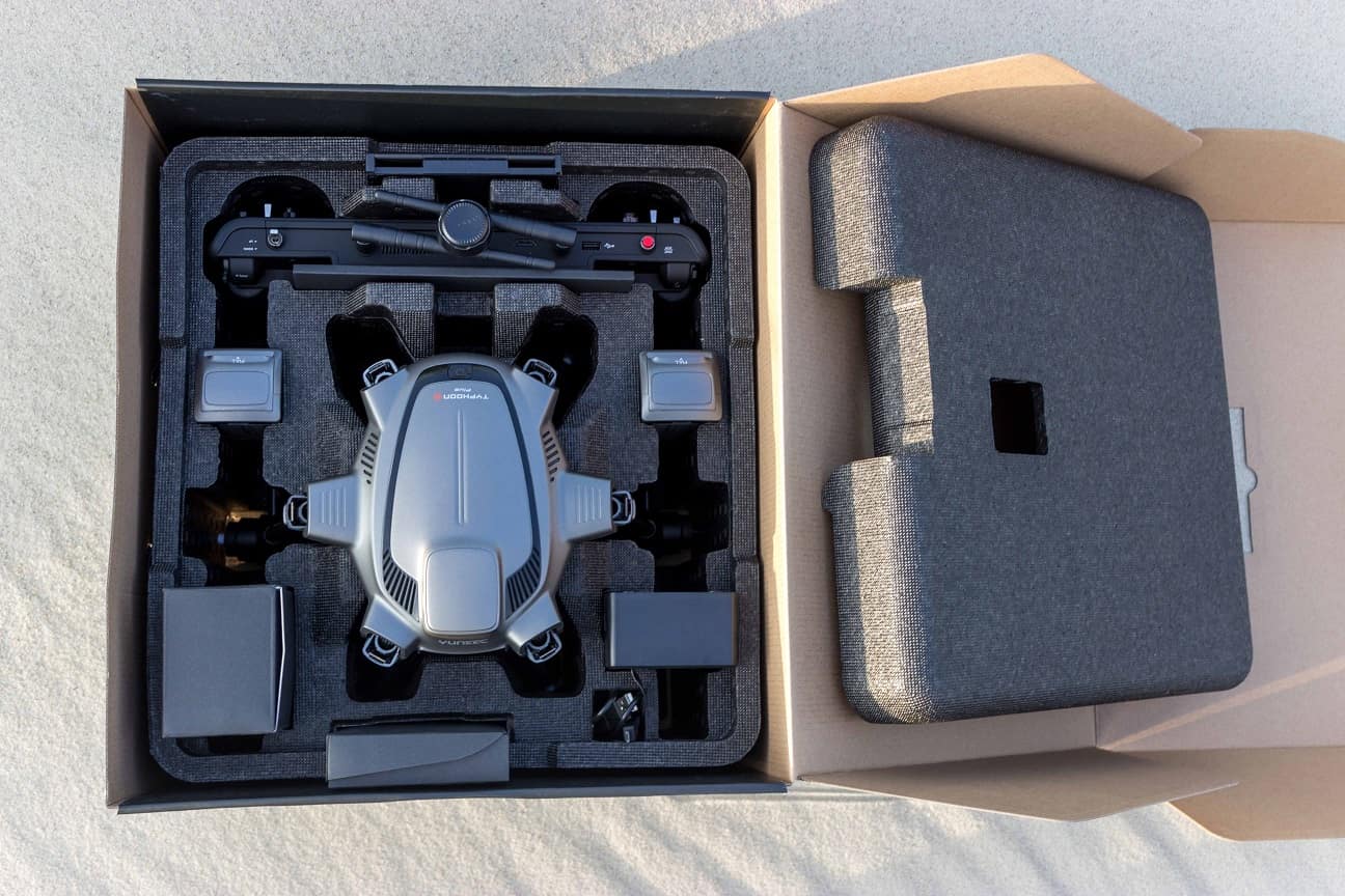 Yuneec Typhoon H Plus Karton