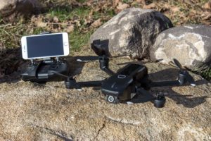 yuneec mantis q - quadrocopter und controler